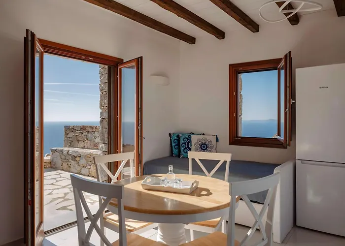 Folegandros Moniasma Serenity - Livadaki Sunny Gem