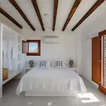 Tatil Evi Folegandros Moniasma Serenity - Livadaki Sunny Gem Áno Meriá